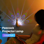 Charger l'image dans la galerie, GlowMani™ - Pfauen LED Projektionslicht
