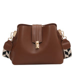 Charger l'image dans la galerie, Carlotta Retro Eimertasche für Vintage-Looks mit modernem Flair
