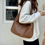 Charger l'image dans la galerie, Akari | Kleine Handtasche mit edler Optik
