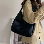 Charger l'image dans la galerie, Akari | Kleine Handtasche mit edler Optik
