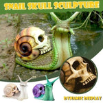 Charger l'image dans la galerie, CreepySnail™ – Handgemachte Halloween Schnecke Dekofigur
